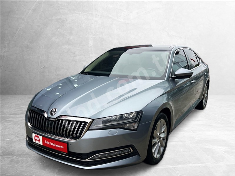 Skoda SUPERB 2021 118.434 km