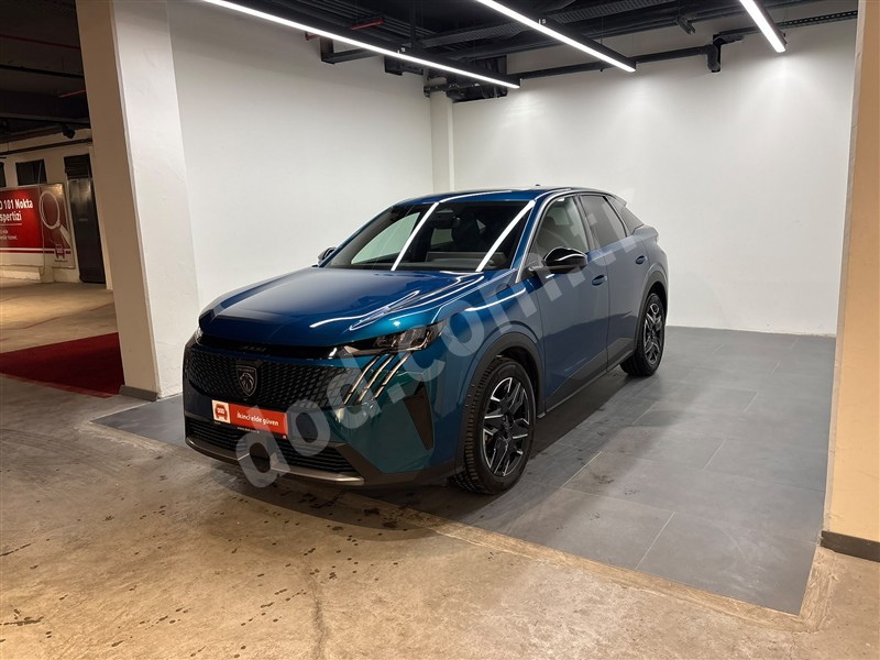 Peugeot 3008 2025 40.186 km 1