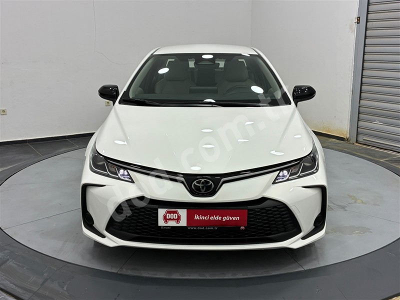 Toyota TOYOTA COROLLA 2026 11.500 km 2