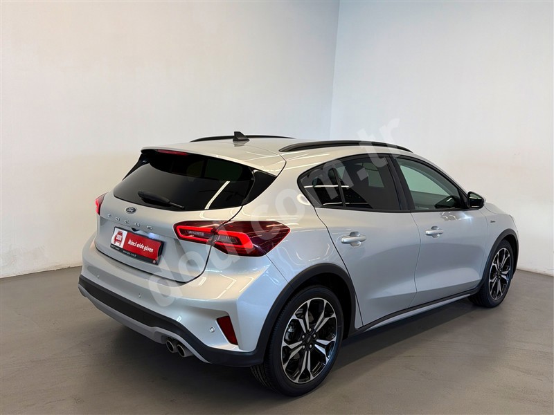 Ford FOCUS 2023 87.194 km