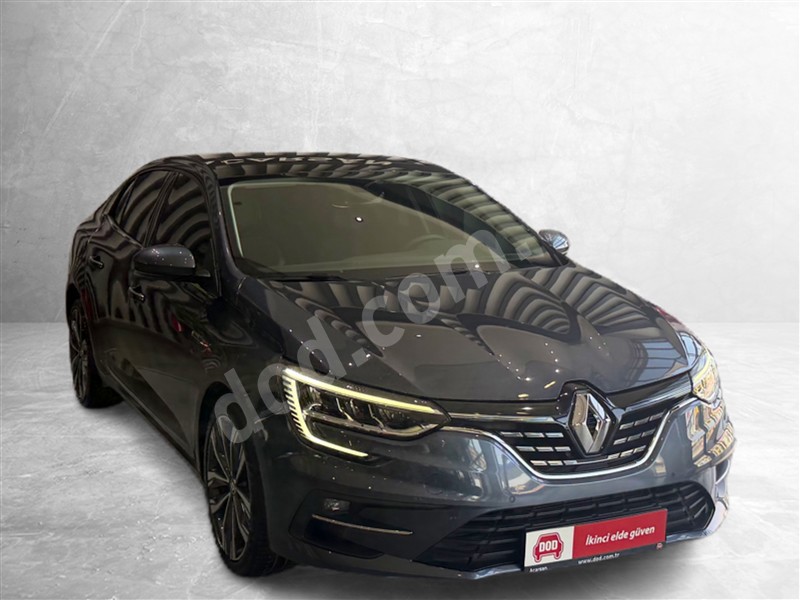 Renault MEGANE 2023 18.111 km 3