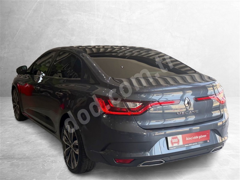 Renault MEGANE 2023 18.111 km 7
