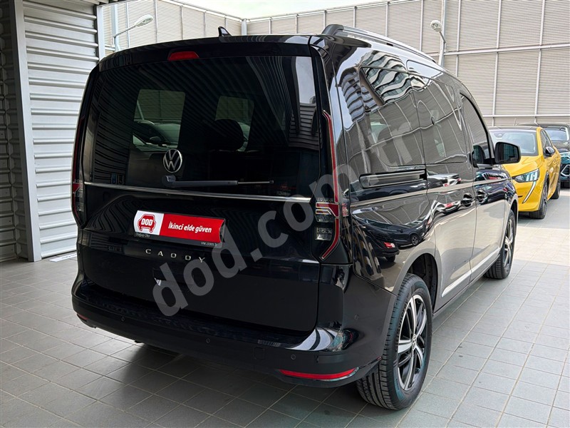 Volkswagen CADDY 2025 9.588 km 5
