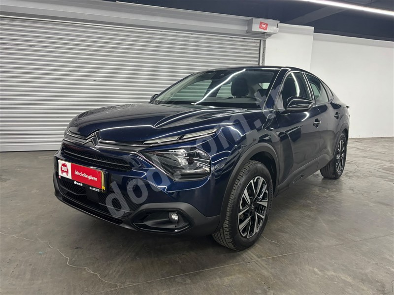 Citroen C4 X 2024 61.922 km