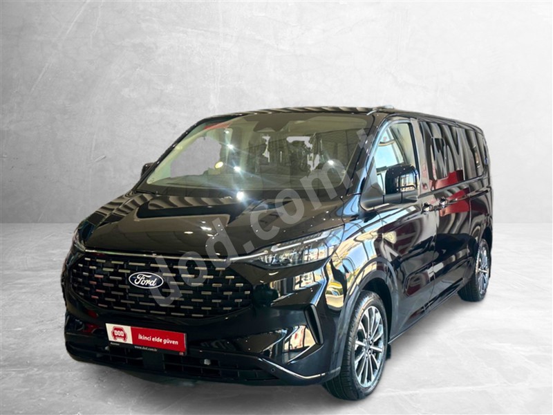 Ford TOURNEO CUSTOM 2025 6.150 km