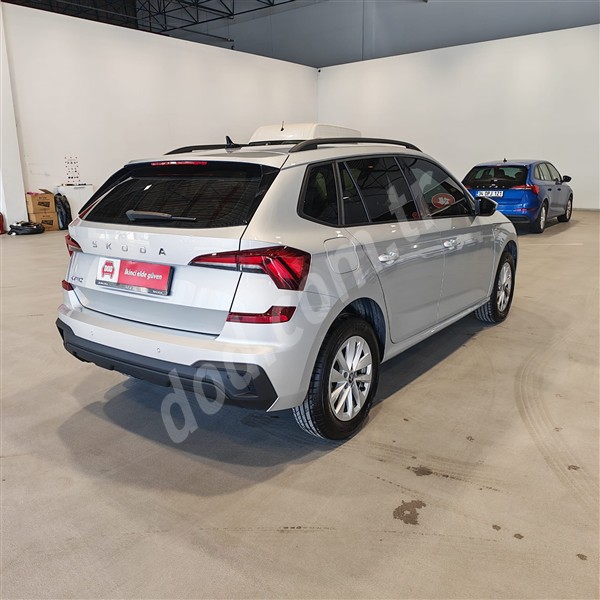 Skoda KAMIQ 2024 19.782 km 5