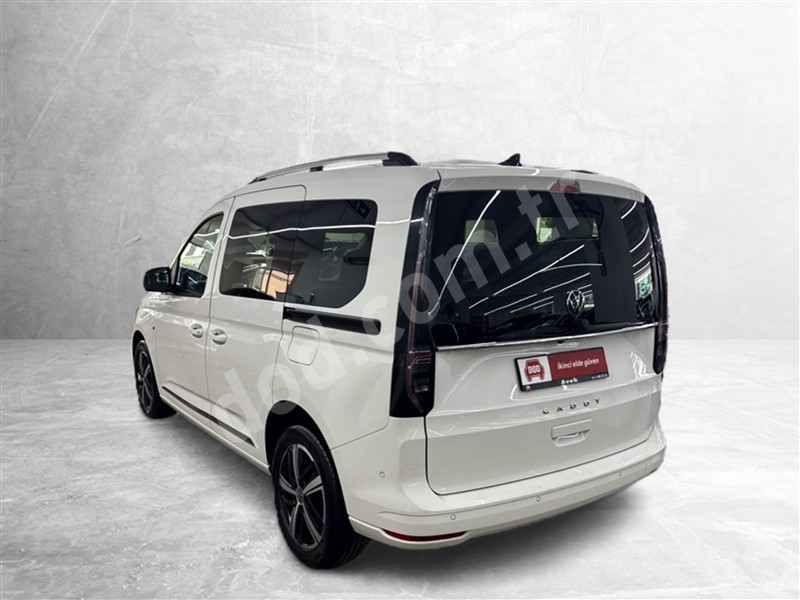 Volkswagen CADDY 2025 71.405 km 7