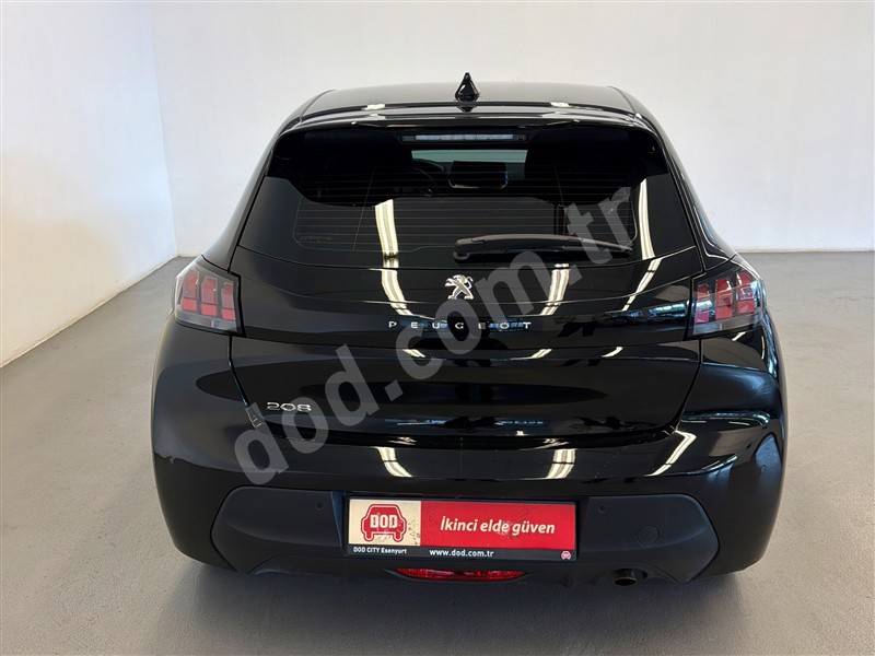 Peugeot 208 2021 74.578 km 6