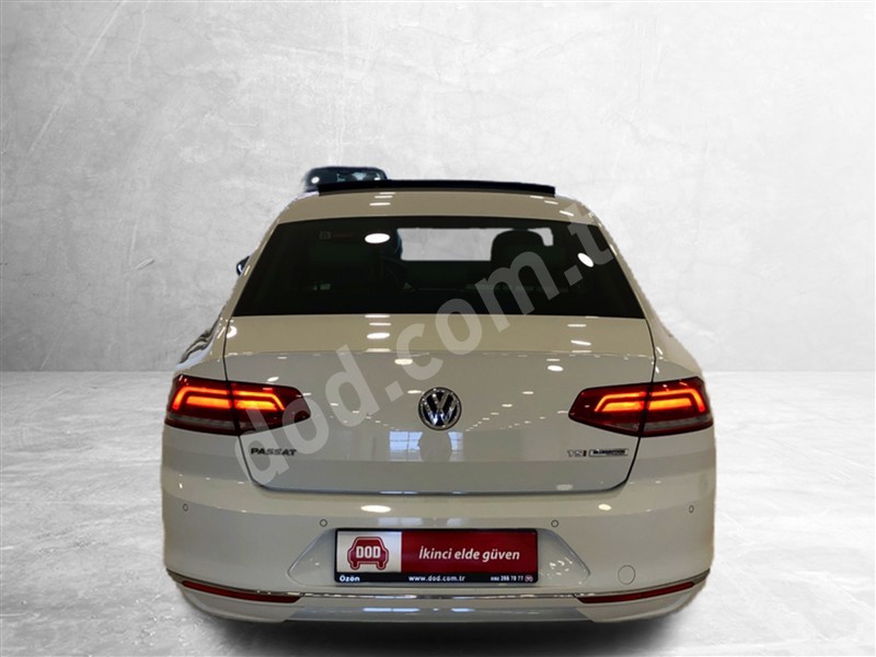 Volkswagen PASSAT 2016 135.797 km 6
