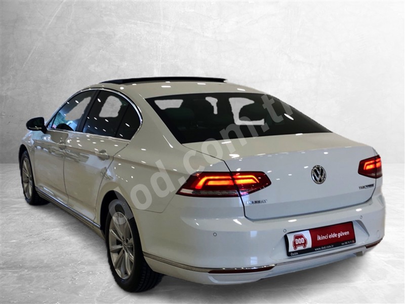 Volkswagen PASSAT 2016 135.797 km 7