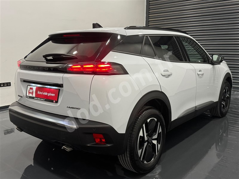 Peugeot 2008 2008 6.100 km 5