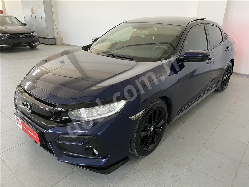 Honda CIVIC 5DR 2021 84.376 km