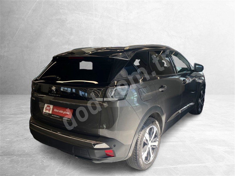Peugeot 3008 2024 60.122 km 5