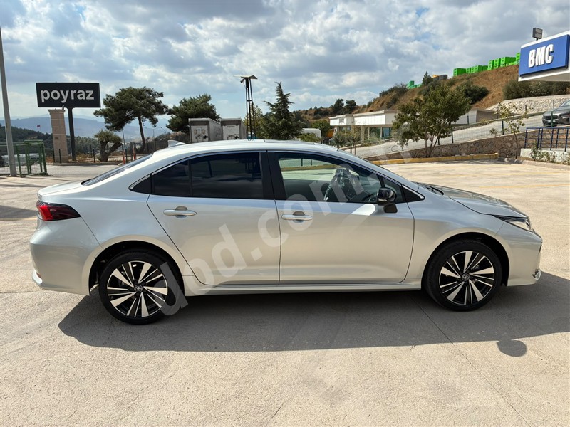 Toyota TOYOTA COROLLA 2026 6.020 km 4