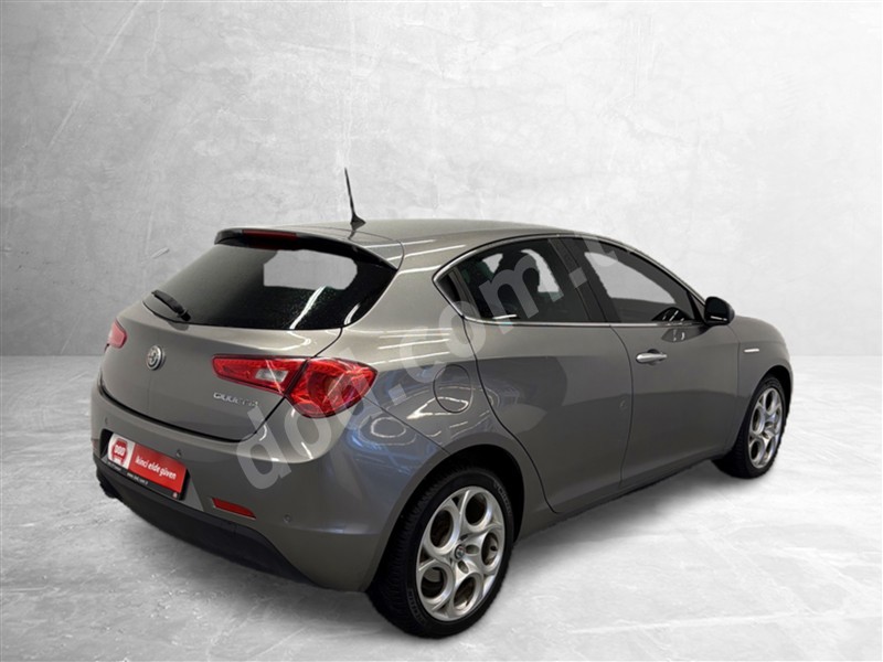 Alfa Romeo ALFA GIULIETTA 2018 202.318 km 5