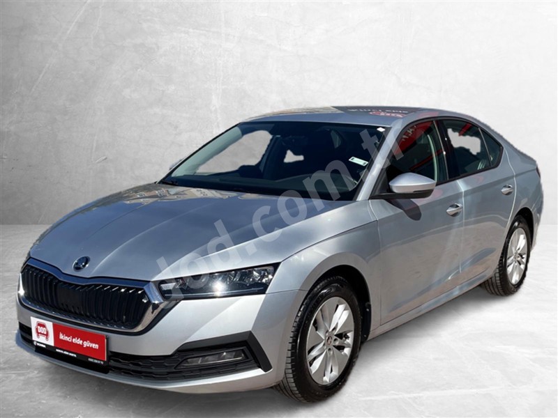 Skoda OCTAVIA 2023 74.000 km