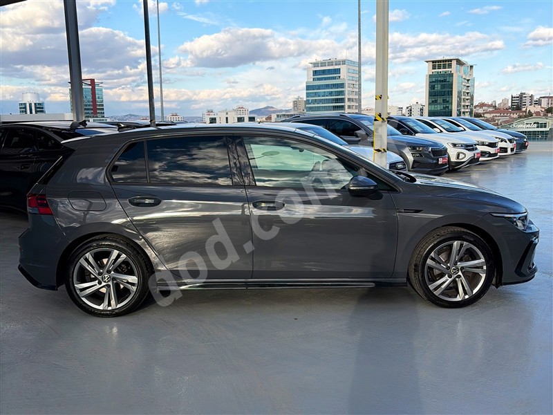 Volkswagen GOLF 2021 71.861 km 4
