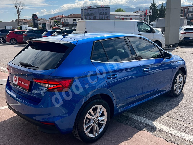 Skoda FABIA 2025 10.400 km 5