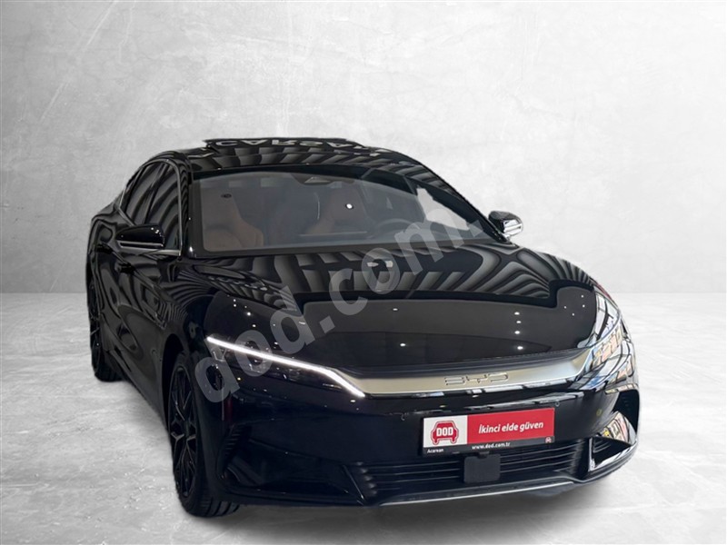 BYD HAN 2025 6.100 km 3