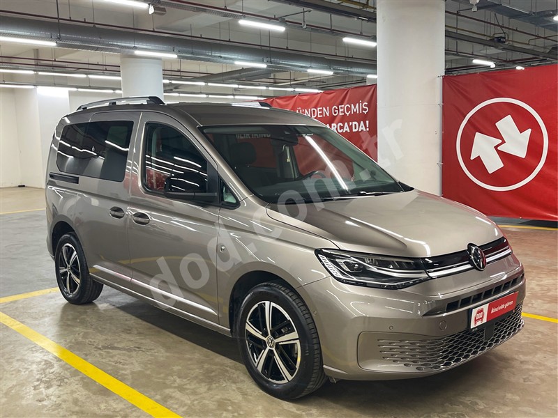Volkswagen CADDY 2024 44.867 km 3