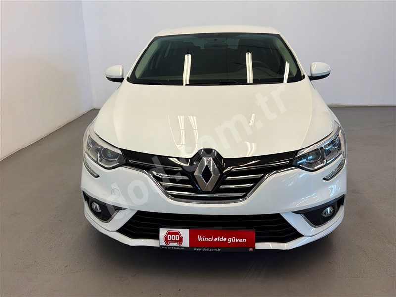 Renault MEGANE 2020 81.526 km 2