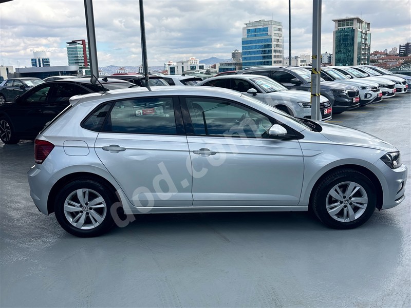 Volkswagen POLO 2017 51.714 km 4