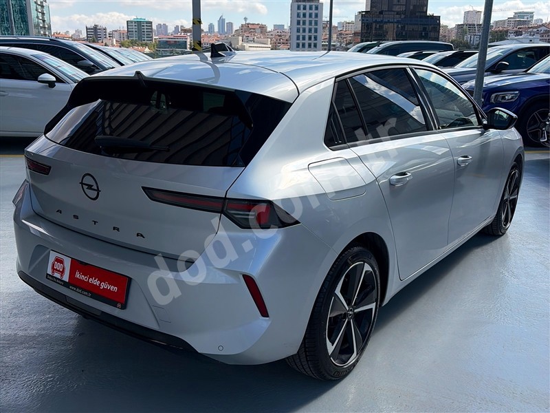 Opel ASTRA 2025 21.016 km 5