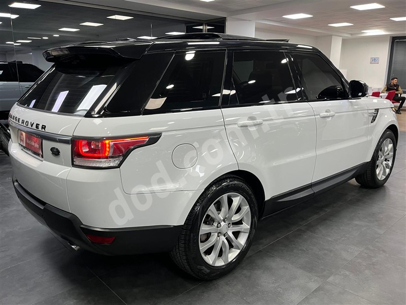Land Rover RANGE ROVER SPORT 3.0 TDV6 2015 88.365 km 5