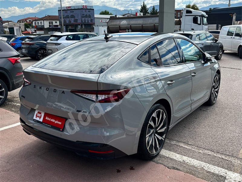Skoda ENYAQ 60 2025 14.600 km 5
