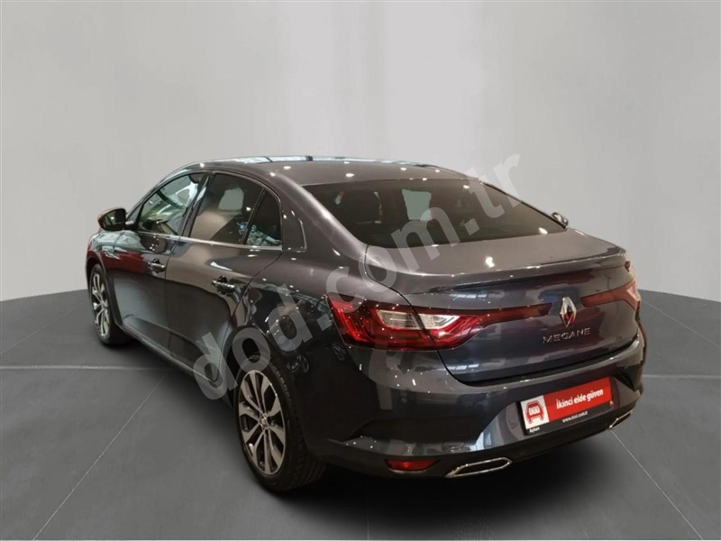 Renault MEGANE 2023 79.165 km 6