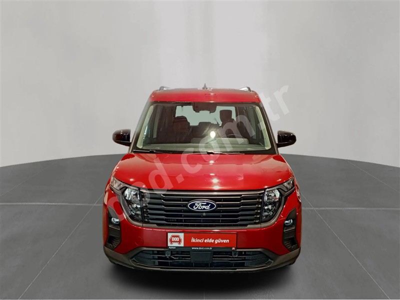 Ford TOURNEO COURIER 2024 28.320 km 2