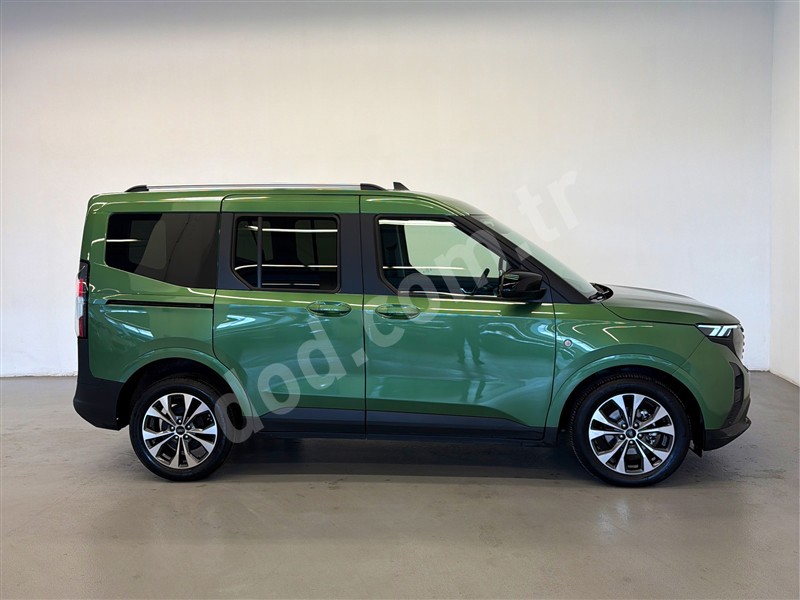 Ford TOURNEO COURIER 2025 27.509 km 4