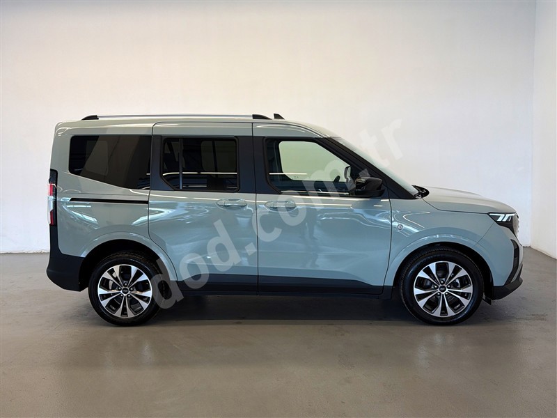 Ford TOURNEO COURIER 2025 34.753 km 4