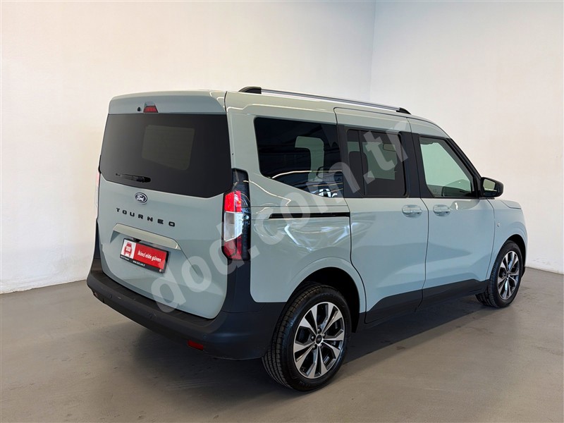 Ford TOURNEO COURIER 2025 34.753 km 5