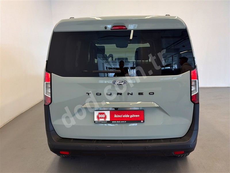 Ford TOURNEO COURIER 2025 34.753 km 6