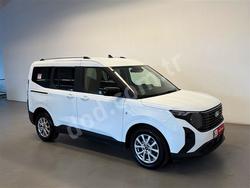 Ford TOURNEO COURIER 2025 34.533 km 3