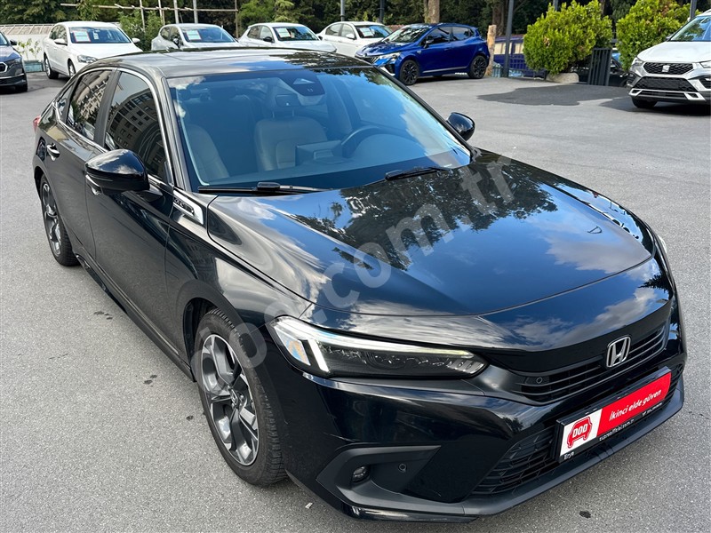 Honda CIVIC 2023 67.195 km 3
