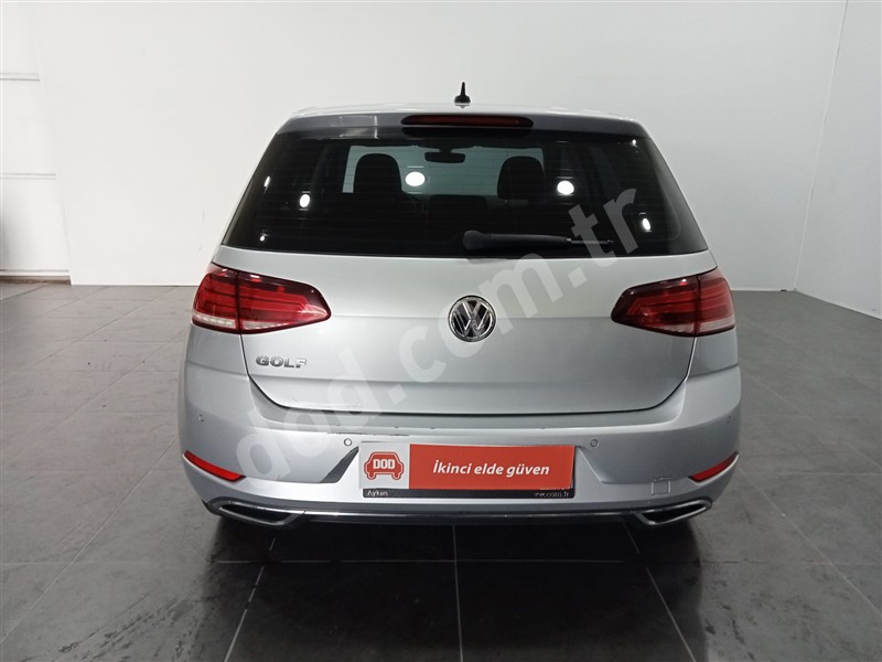 Volkswagen GOLF 2019 102.151 km 6