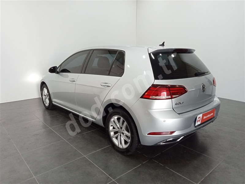 Volkswagen GOLF 2019 102.151 km 7