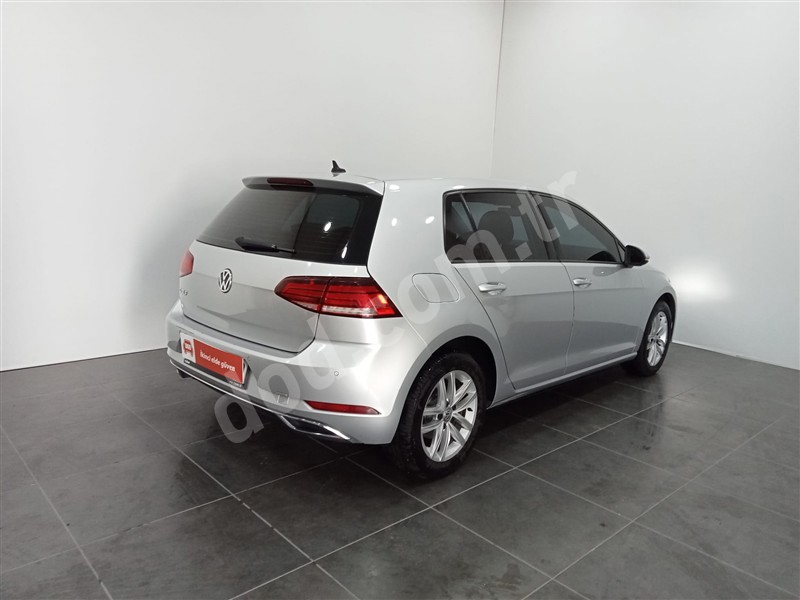 Volkswagen GOLF 2019 102.151 km 5