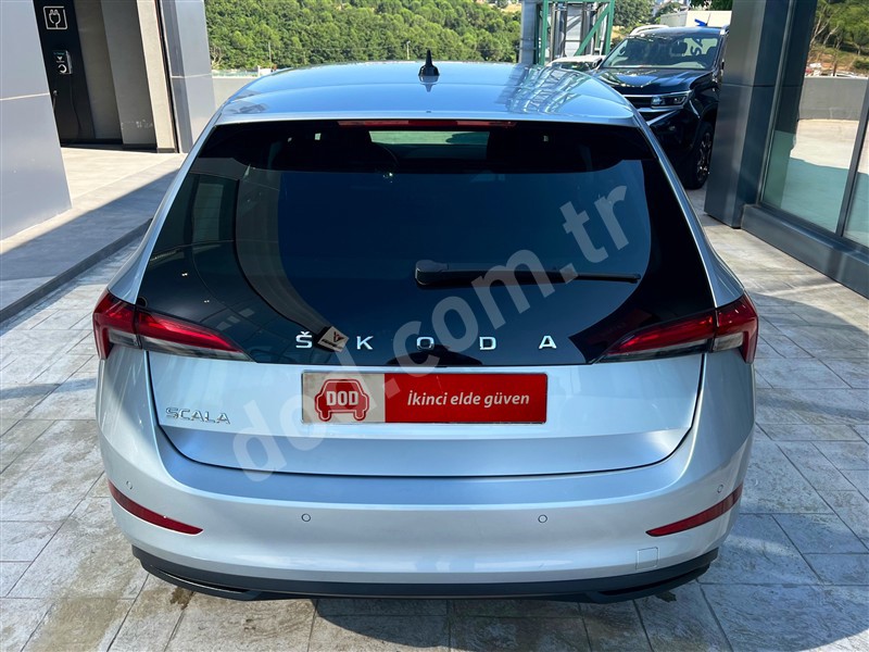 Skoda SCALA 2023 76.365 km 6