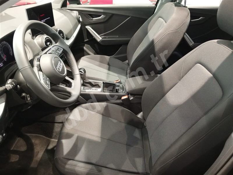 Audi Q2 2026 12.315 km 7