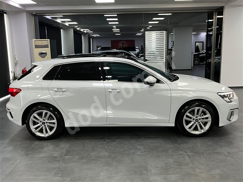 Audi A3 SPORTBACK 2023 12.600 km 4